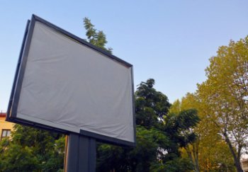 ФАС России усилит контроль за порядком в сфере рекламных конструкций ФАС России усилит контроль за порядком в сфере рекламных конструкций