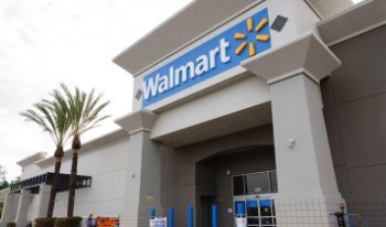 Рыночная стоимость Walmart впервые превысила отметку в $1 трлн Рыночная стоимость Walmart впервые превысила отметку в $1 трлн