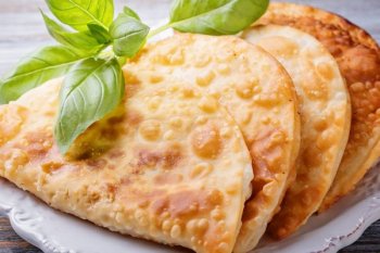 Первая точка новой элитной чебуречной сети открылась в «Афимолле» Первая точка новой элитной чебуречной сети открылась в «Афимолле»