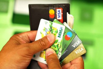 Какими картами мы будем расплачиваться в будущем Какими картами мы будем расплачиваться в будущем