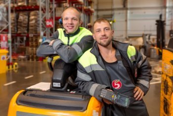 Какие профессии в ритейле выбирает молодежь – исследование Х5 Group Какие профессии в ритейле выбирает молодежь – исследование Х5 Group