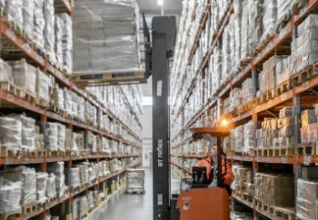 Л-Пост запустил услугу ответственного хранения грузов Л-Пост запустил услугу ответственного хранения грузов