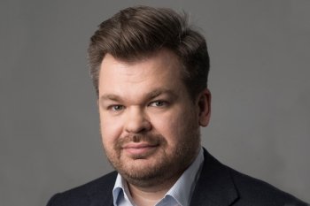 Василий Большаков назначен директором по маркетингу и цифровому опыту клиента М.Видео-Эльдорадо Василий Большаков назначен директором по маркетингу и цифровому опыту клиента М.Видео-Эльдорадо