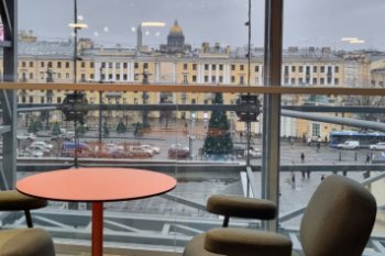 В 2025 году в Санкт-Петербурге открылось три новых фудхолла В 2025 году в Санкт-Петербурге открылось три новых фудхолла