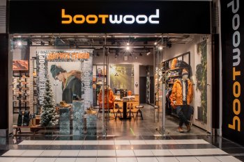 Компания Jamilco на базе точек Timberland запустила сеть новых мультибрендовых магазинов BOOTWOOD Компания Jamilco на базе точек Timberland запустила сеть новых мультибрендовых магазинов BOOTWOOD