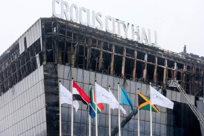 Рестораны и торговые сети направят часть доходов на помощь пострадавшим в «Крокусе» Рестораны и торговые сети направят часть доходов на помощь пострадавшим в «Крокусе»