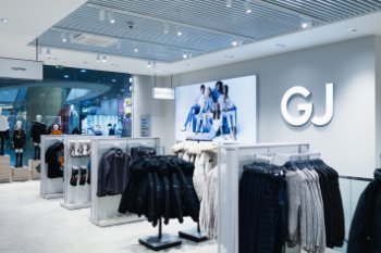 Главное за неделю: Глория Джинс закрывает магазины, «Магнит Косметик» трансформирует сеть, SELA открыла первые SELA HOME Главное за неделю: Глория Джинс закрывает магазины, «Магнит Косметик» трансформирует сеть, SELA открыла первые SELA HOME