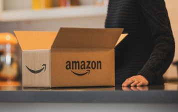 Amazon сократит 30 тысяч сотрудников Amazon сократит 30 тысяч сотрудников