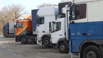 Россия сократит список разрешенных к перевозке европейскими фурами товаров Россия сократит список разрешенных к перевозке европейскими фурами товаров