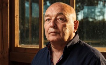 Ушёл из жизни основатель бренда «Б. Ю. Александров» Ушёл из жизни основатель бренда «Б. Ю. Александров»