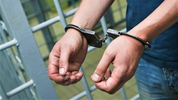 Совладелец «Зимней вишни» получил восемь лет колонии за взятку сотрудникам Госстройнадзора Совладелец «Зимней вишни» получил восемь лет колонии за взятку сотрудникам Госстройнадзора