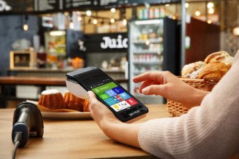 Уралсиб и Эвотор подключат оплату картами без визита в банк Уралсиб и Эвотор подключат оплату картами без визита в банк