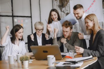 РОМИР: треть россиян довольны своим текущим местом работы РОМИР: треть россиян довольны своим текущим местом работы