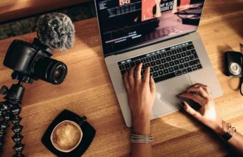 AliExpress: В 2020 году россияне серьёзно занялись блогингом AliExpress: В 2020 году россияне серьёзно занялись блогингом