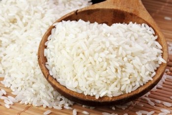 Роспотребнадзор организовал проверку магазинов после жалоб покупателей на «пластиковый рис» Роспотребнадзор организовал проверку магазинов после жалоб покупателей на «пластиковый рис»