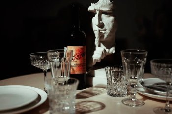 NFT в бокале: как винный мир стал сочетаться с NFT? NFT в бокале: как винный мир стал сочетаться с NFT?