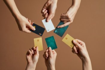 С 1 ноября в РФ вступают в силу ограничения на количество зарегистрированных SIM-карт С 1 ноября в РФ вступают в силу ограничения на количество зарегистрированных SIM-карт