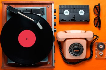 Бизнес на ностальгии: почему прошлое снова в моде Бизнес на ностальгии: почему прошлое снова в моде