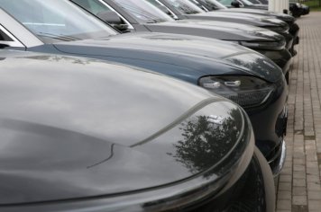 Импорт автомобилей в РФ за 9 месяцев сократился в три раза Импорт автомобилей в РФ за 9 месяцев сократился в три раза