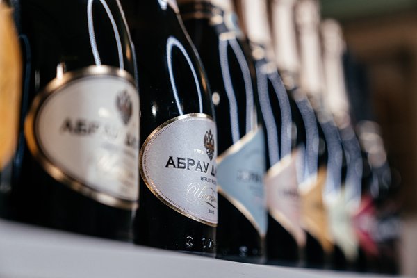 «Абрау-Дюрсо» планирует выход на рынок косметики «Абрау-Дюрсо» планирует выход на рынок косметики