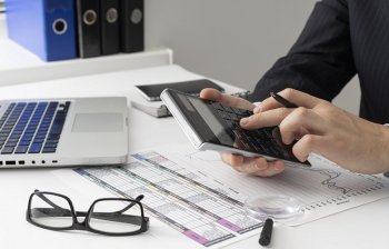 Россияне стали стремиться быстрее погасить свои долги Россияне стали стремиться быстрее погасить свои долги