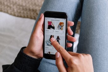 Сравнительный анализ мобильных приложений онлайн-магазинов одежды и обуви для iOS Сравнительный анализ мобильных приложений онлайн-магазинов одежды и обуви для iOS