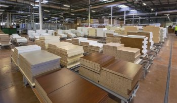 Объем экспорта мебели из России упал почти на 40% Объем экспорта мебели из России упал почти на 40%