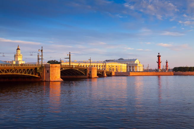 В Петербурге количество магазинов для туристов увеличилось на 12% В Петербурге количество магазинов для туристов увеличилось на 12%