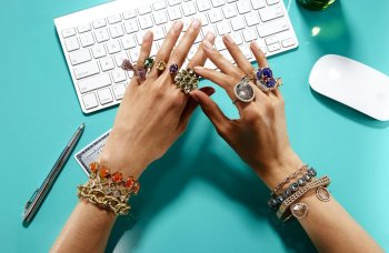 Почти 80% россиян хотя бы раз делали вещи на заказ Почти 80% россиян хотя бы раз делали вещи на заказ