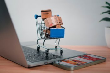 Как не уйти с маркетплейса в первый месяц: считаем юнит-экономику правильно Как не уйти с маркетплейса в первый месяц: считаем юнит-экономику правильно