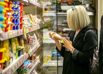 В Госдуме предложили отменить НДС на продукты с истекающим сроком годности В Госдуме предложили отменить НДС на продукты с истекающим сроком годности