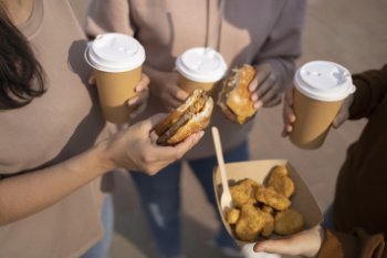 В московском регионе планируется открытие семи новых фудхоллов В московском регионе планируется открытие семи новых фудхоллов