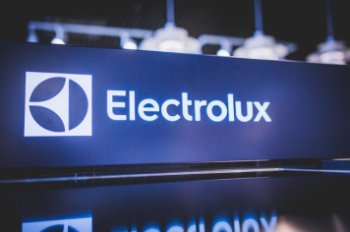 Electrolux передумал продавать бренд Zanussi Electrolux передумал продавать бренд Zanussi