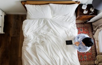 Производители мебели среднего и выше сегмента переходят к доступным коллекциям Производители мебели среднего и выше сегмента переходят к доступным коллекциям