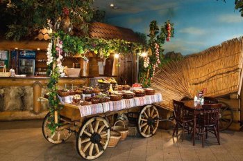 «Съешь, сколько сможешь!»: как в России появились первые сетевые демократичные рестораны «Съешь, сколько сможешь!»: как в России появились первые сетевые демократичные рестораны