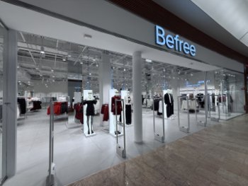 Befree открыл самый большой магазин сети в Омске (ФОТО) Befree открыл самый большой магазин сети в Омске (ФОТО)