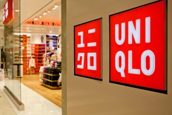 «Монументальная ошибка Uniqlo»? Европейские эксперты осудили позицию японского бренда и прокомментировали, что значит «временно» «Монументальная ошибка Uniqlo»? Европейские эксперты осудили позицию японского бренда и прокомментировали, что значит «временно»