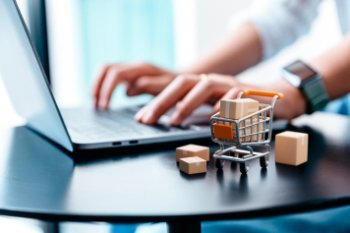 Где e-commerce теряет деньги? Пять сервисов, которые закрывают проблемные зоны Где e-commerce теряет деньги? Пять сервисов, которые закрывают проблемные зоны