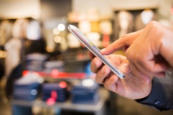 Весь мир в смартфоне: цифровизация офлайна Весь мир в смартфоне: цифровизация офлайна