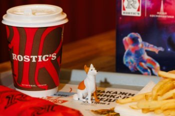 ROSTIC’S запускает новое комбо с космической коллекцией игрушек (ФОТО) ROSTIC’S запускает новое комбо с космической коллекцией игрушек (ФОТО)