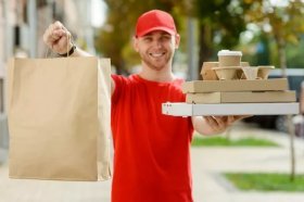 Пицца на концерт и горячий кофе к продуктам: как трансформируется рынок доставки готовой еды Пицца на концерт и горячий кофе к продуктам: как трансформируется рынок доставки готовой еды