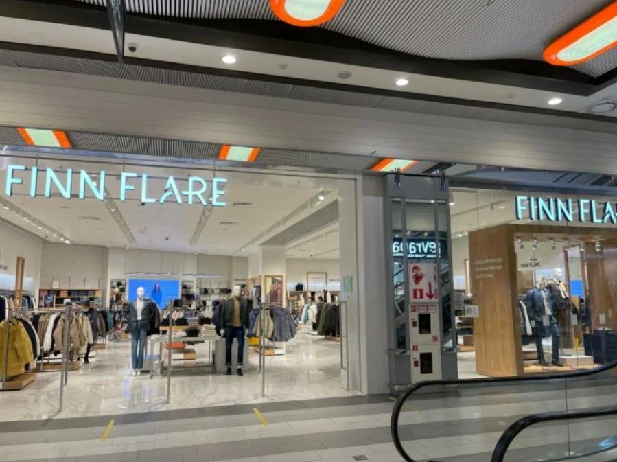 FINN FLARE.jpg FINN FLARE.jpg