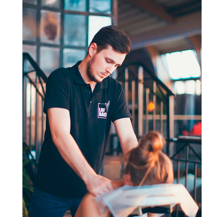 Как ритейлеру укрепить рабочий дух и повысить эффективность сотрудников (кейсы) Как ритейлеру укрепить рабочий дух и повысить эффективность сотрудников (кейсы)