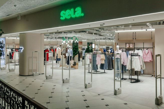 SELA открыла крупнейший флагманский магазин в России (ФОТО) SELA открыла крупнейший флагманский магазин в России (ФОТО)