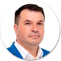 Павел Люлин Строят ли торговые центры в России? Строят, но они другие
