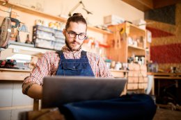 Как автоматизация выплат помогает ритейлу безопасно работать с тысячами самозанятых Как автоматизация выплат помогает ритейлу безопасно работать с тысячами самозанятых