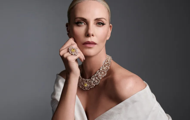 Шарлиз Терон впервые стала лицом ювелирной коллекции Dior Шарлиз Терон впервые стала лицом ювелирной коллекции Dior