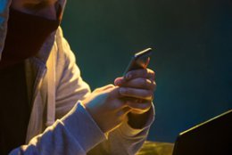 Тинькофф создал человекоподобных роботов для борьбы с телефонными мошенниками Тинькофф создал человекоподобных роботов для борьбы с телефонными мошенниками