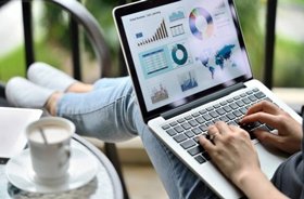 Более 40% специалистов в сфере маркетинга искали новую работу в 2022 году Более 40% специалистов в сфере маркетинга искали новую работу в 2022 году