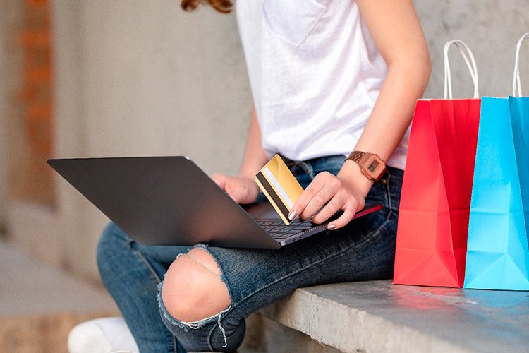 Бренд-слепота: почему поколения Z и Альфа сознательно выбирают контрафакт и что ждет легальный ритейл Бренд-слепота: почему поколения Z и Альфа сознательно выбирают контрафакт и что ждет легальный ритейл